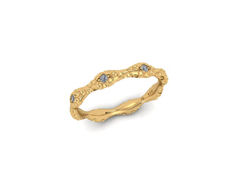 Textured Minimal Diamond Band 14 KT Gold Ring