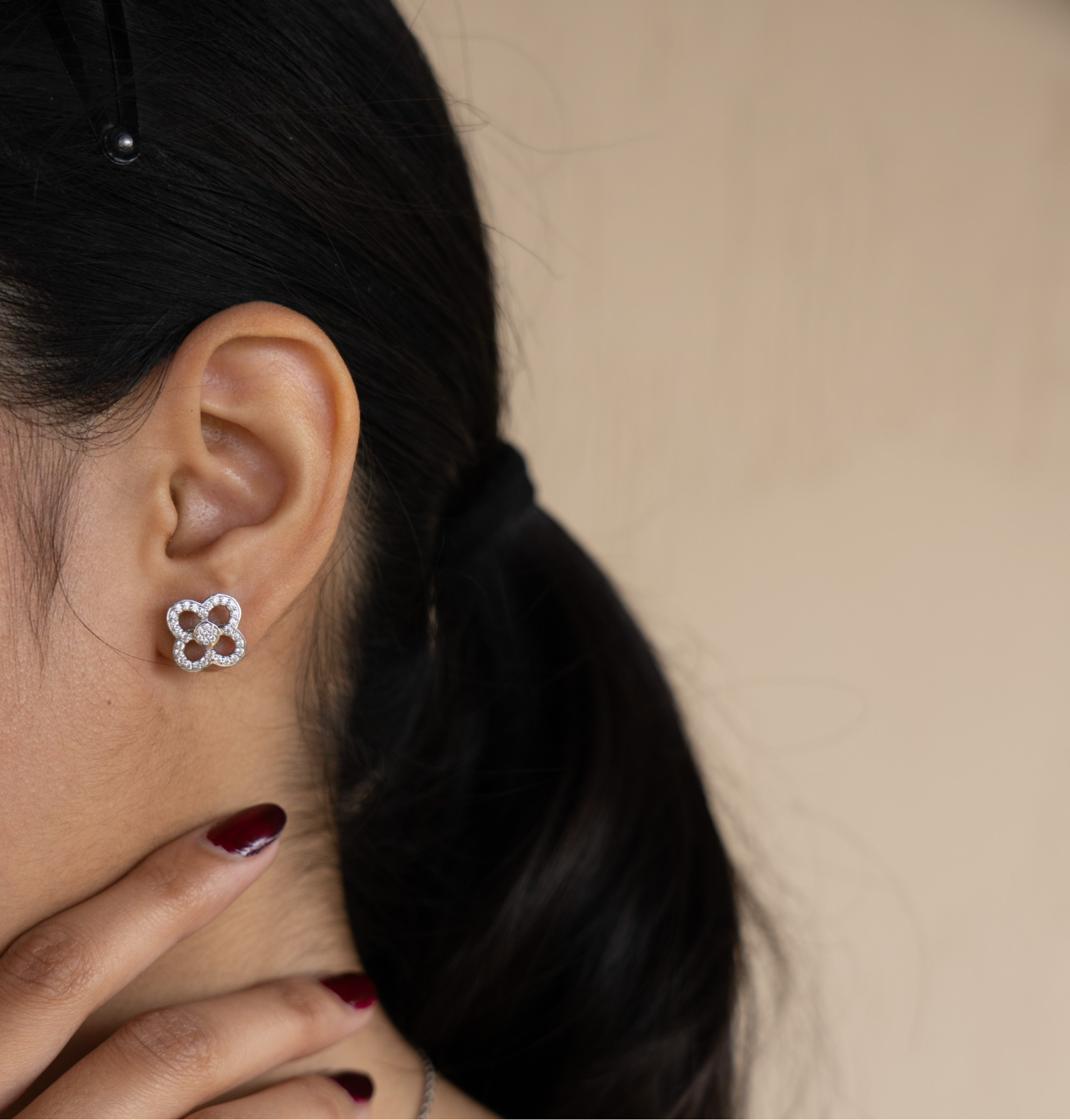 Petal Stud Silver Zircon Earring