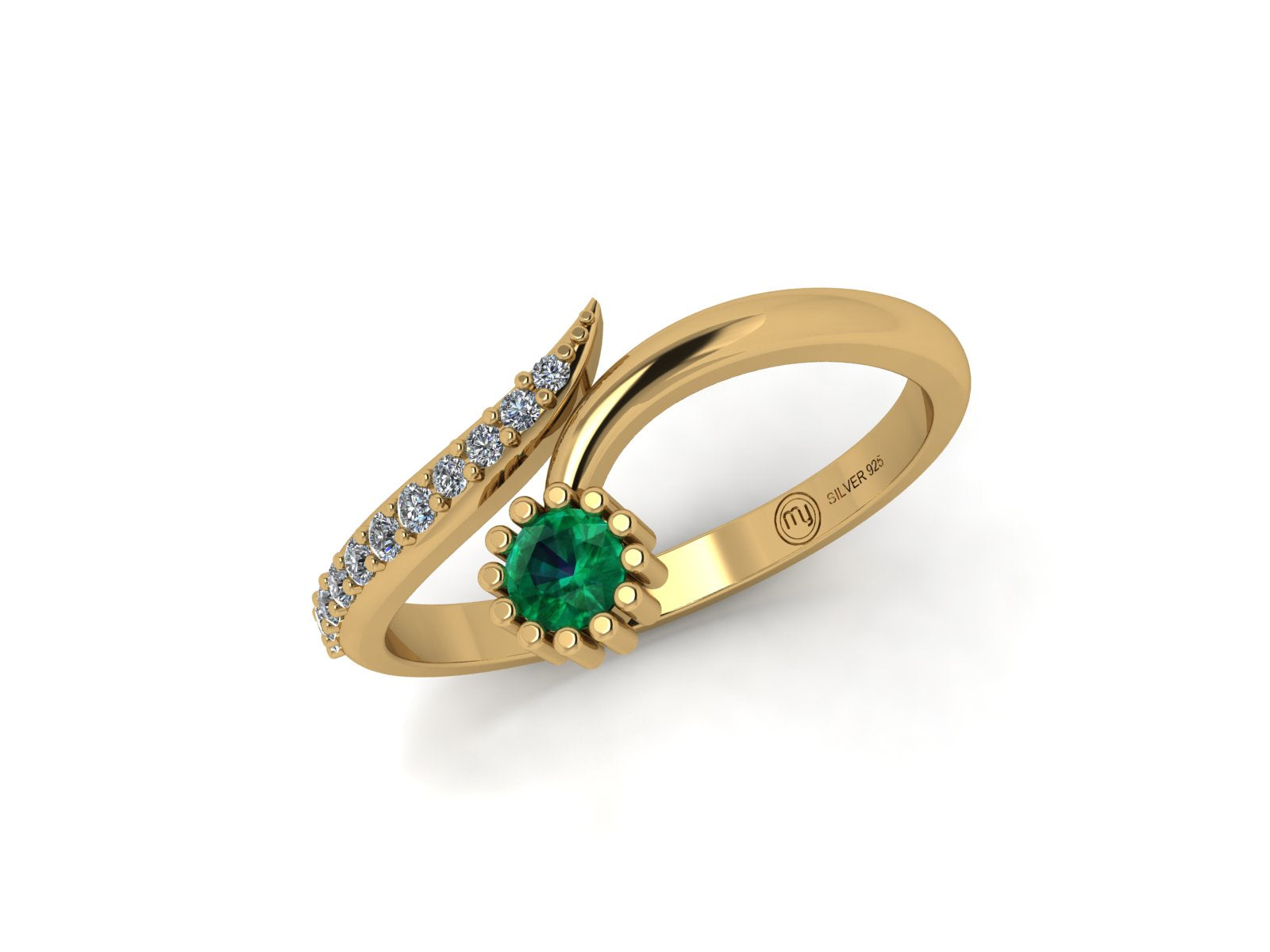 Modish Emerald Silver Ring